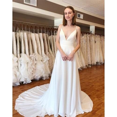 Spaghetti Straps Beach Wedding Dresses V-neck Satin Bridal Dresses Court Train 2020 New Arrival Backless Vestido De Novia