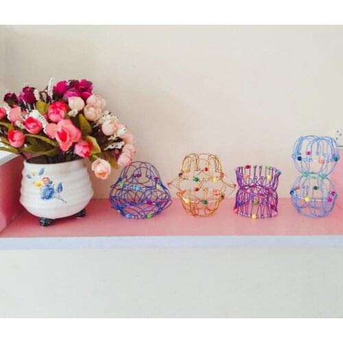 Random Color Flower Basket Hoop Decompression Deformation Soft Steel Iron Ring Ornament Improve Thinking Skills Portable Durable