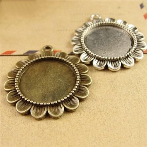 10pcs New Alloy Accessories Sun Flower Pendant Empty Support 20mm DIY Jewelry Accessories Wholesale