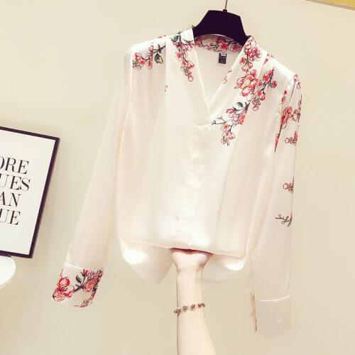 2021 spring new style fashion v-neck European goods printed blouse long-sleeved western floral shirt
