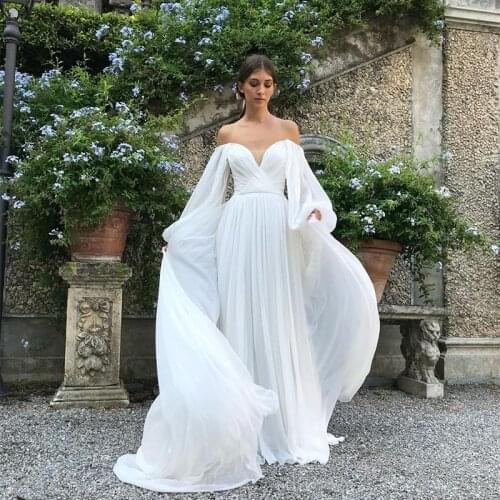 2021 New Boho Chiffon Wedding Dresses Long Sleeves Wedding Gowns for Bride Pleated Beach Bridal Dress Robe de Mariage