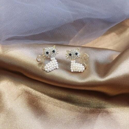 Ladies Cute Animal Earrings Golden Crystal Rhinestone Fairy Tale Animal Earrings Girl Birthday Party Gift Jewelry