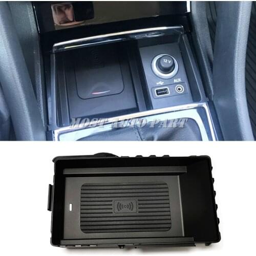 Interior Car Wireless Charger Wireless Phone Fast Charging Pad For Skoda Kodiaq 2016-2021 The Phone With QI Wireless Charging