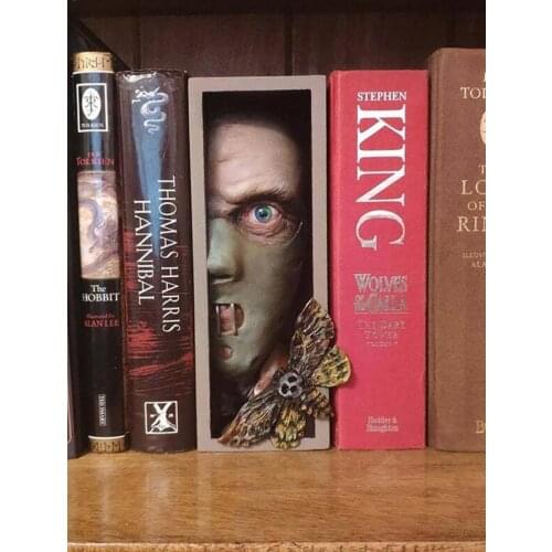 Horror Human Face Resin Peeping Bookends Bookstand Mysterious Sculpture Monsters Collecting Cd Albums Bookshelf Decor Gifts 2021