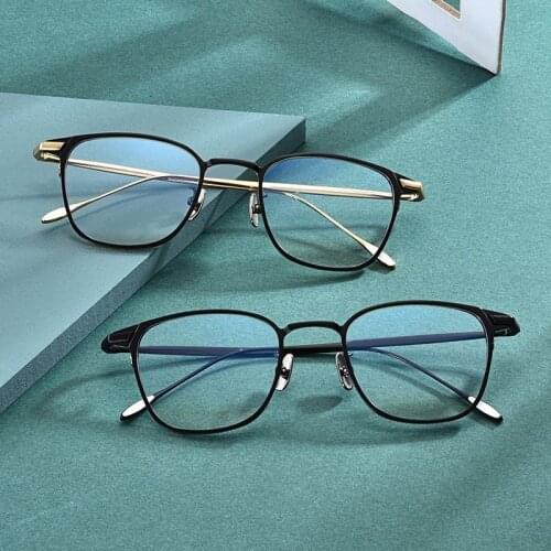 2021 Classic Rectangle Pure Titanium Eyeglasses Lightweight Optical Prescription Glasses Frame For Men Women Oculos de Grau