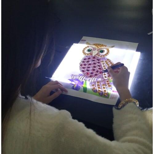 Huacan 5D DIY Diamond Painting A4 A5 LED Copy Board Tool Diamond Embroidery Mosaic Light Tablet Pad Accessories