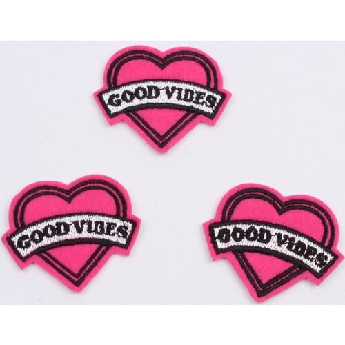50pcs/lot Love Embroidery Patches Letters Clothing Decoration Accessories Diy Iron Heat Transfer Applique Patches for Clothing