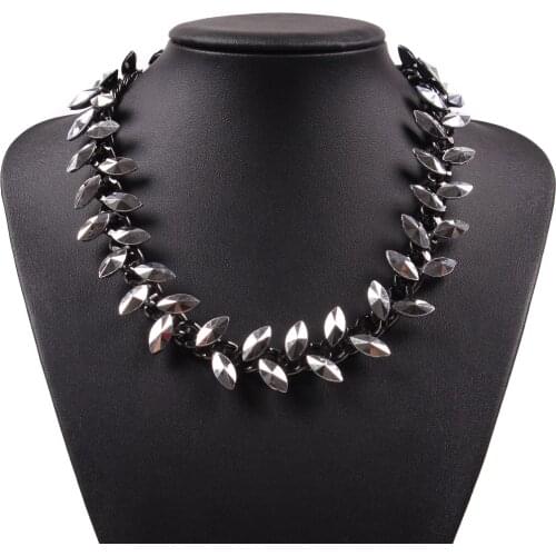 New Latest Model Fashion Brand Design Black Chain Bib Necklace Choker for Women USA and Europe Popular Jewelry
