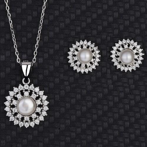 New European And American Two-Piece Womens Zircon Necklace S925 Sterling Silver Fashion Pendant Earrings Collarbone Chain