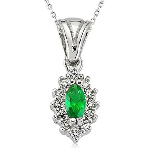 Silver Green Shuttle Lady Necklace