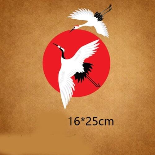 2018 New bird With Embroidered Patches Fashion Applique lron on Patch for Clothes Bags DIY Decal Apparel Accessory 1pcs