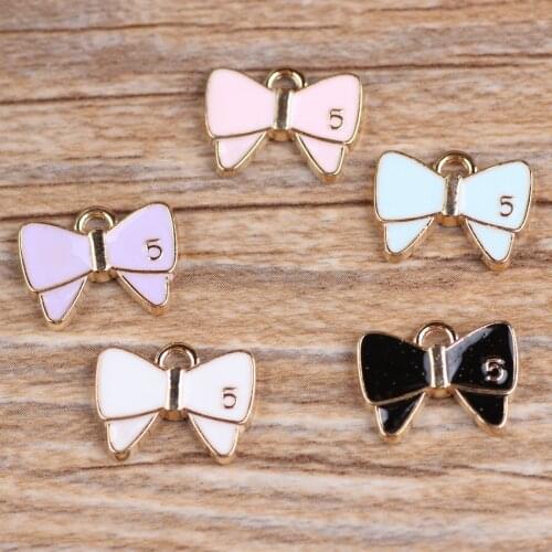 New Arrival Jewelry Charms Colorful Enamel Alloy Knot Bow Pendant Charm with Number Carved for Fashion Bracelet Earring Decor