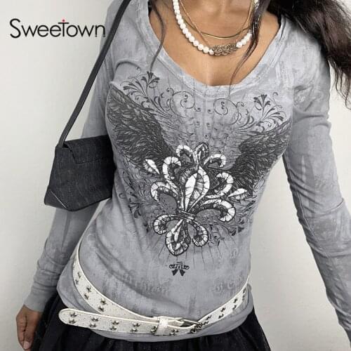 Sweetown Goth Floral Print Grunge Graphic T Shirts Women Fairycore Aesthetic Gray Baby Tee Y2K Vintage Long Sleeve E Girl Tops