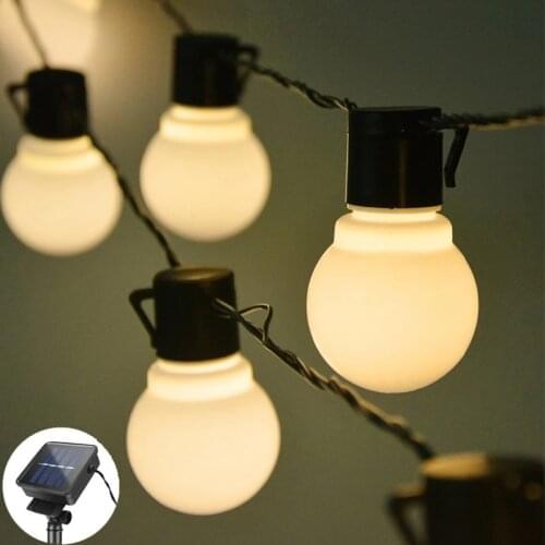 ONE TO FOUR Solar Powered Luminaires