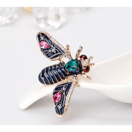 Fashion New Brooch Wild Alloy Rhinestone Bee Brooch Pin Personality Brooches for Women Brooch Pins Jewelry Accessories