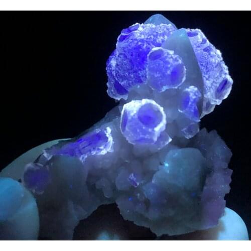 77.8gNatural green ladder fluorite and pineapple crystal mineral stone decoration aura healing teaching specimen QUARTZ GEM