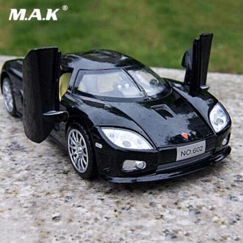 Toys for Boys 1:32 scale fast and furious electronic car model cool toys or collection diecasts with light sound for gift