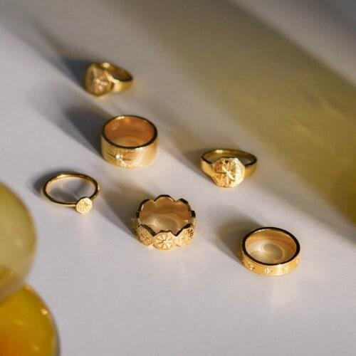 Drop Ship Gold Color Classic Fashion Simple Band Ring For Women Northstar CZ Design Sparking CZ Starburst Signet Ring For Women