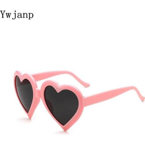 Ywjanp love heart sunglasses women cat eye vintage Christmas gift black pink red heart shape sun glasses for women uv400