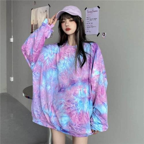 Long-sleeved T-shirt womens plus size womens 200 kg loose cover belly tie-dye loose Harajuku bf lazy autumn Korean version