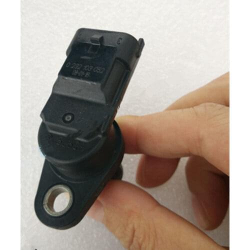 Engine Camshaft Position Sensor For Mazda 323 Family 0232103052