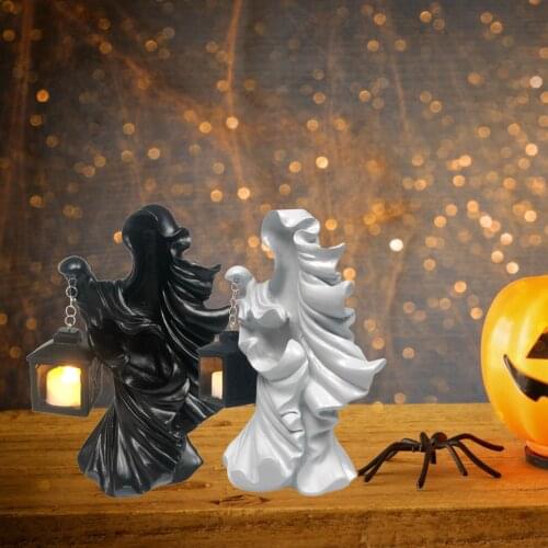 Halloween Ghost Holding Lantern Statue Creative Ghost Statue Indoor Outdoor Decoration Resin Statue for Party Decoration