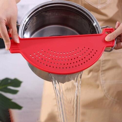 Plastic Drain Basket Wash Rice Fruit Filter Leakproof Baffle Funnel Pot Side Drainer Washing Filter Kitchen Accessories