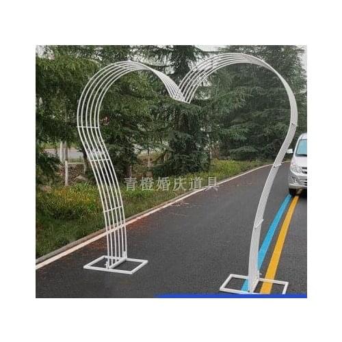 New heart-shaped arch wedding props wrought iron geometric line curve modeling arch wedding props road lead decorations