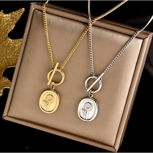 Titanium steel not fade OT buckle square brand sunflower necklace summer long fashion light luxury sweater chain pendant