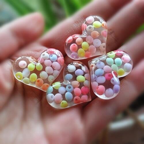 Hot Sale For Diy Decoration 30pcs 29mm Very Cute Flat Back Resin Cabochon Heart With Beads Inside