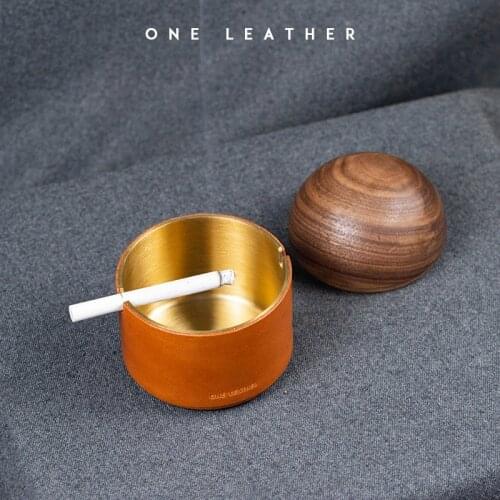 One leather Cowhide Stainless Steel Ashtray Creative Home Office Designer Atmosphere Smoking Ash Tray with Black Walnut Cover