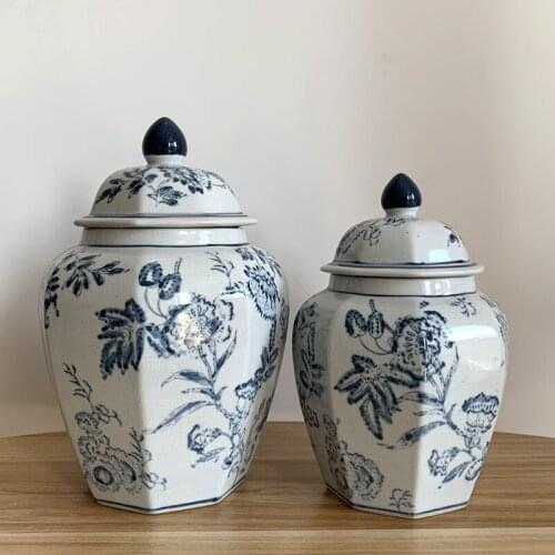 Blue And White Porcelain Hand-painted Octagonal shape porcelain Ginger Jar With leaf Pattern ceramic temple jar