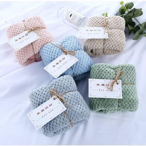 Towels Soft Strong Water Absorption Coral Fleece Pineapple Towels Double-Sided Thickening Gift Towel
