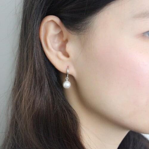 South Korea female fashion Sterling Silver Buckle earrings women earrings natural pearls ear S925 silver dew
