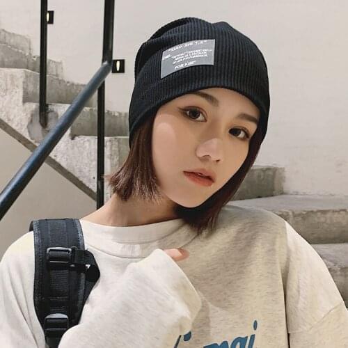 Unisex Autumn Cotton Hat Black Beanie Hats Men Knitted Hat Women Balaclava Casual Design Bobble Hat Spring Knit Cap Comfortable