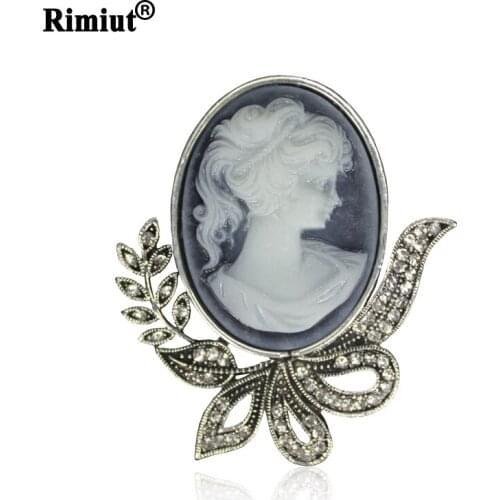 Vintage Gray Brooch & Pins For Women Flower Bouquet Decoration Wedding Party Dress Lapel Pin Accessories Jewelry Queen Head Lady