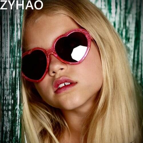 Love Sunglasses Kids 2021 New Colorful Cute Heart Childrens Glasses Baby Sunglasses Boys Girls Child Sunglasses Gafas Hombre