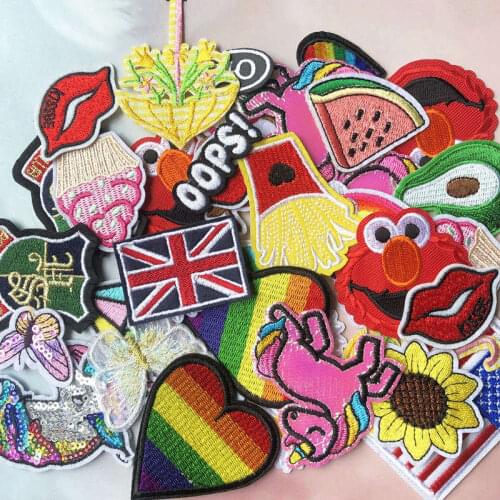 20pcs/lot Random Mixed Patch Set Iron On Patches Cartoon Cute Embroidered Patches For Clothes Stripe Thermal Stickers Badge DIY