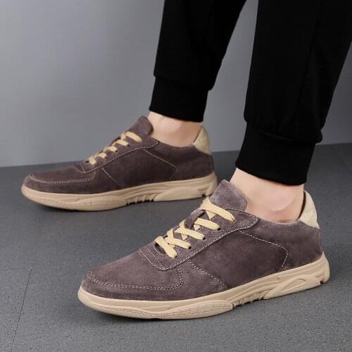 High Quality Fashion Men Sneakers Suede Leather Casual Men Shoes Brand Light Walking Footwear Handmade Lace-up Comfortable Flats