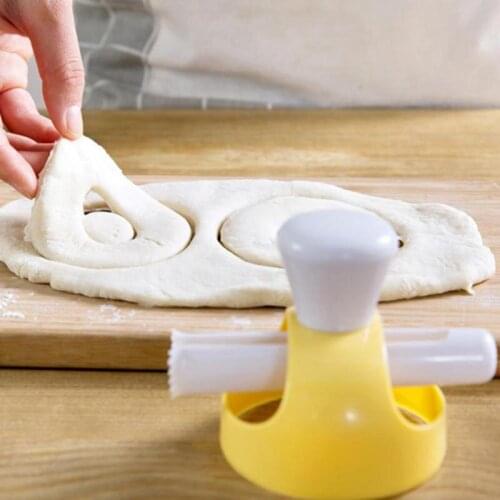 Creative Kitchen Accessories Gadgets Donut Mold Food Cutter Dessert Maker Supplies