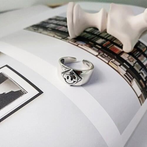 2021 New Cute Smiley Face Personality Retro Liberty Character Portrait Round Open Finger Ring for Women Men Jewelry
