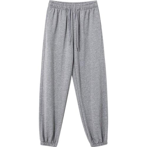 Пн Ян/安末言 Women's Cropped Trousers