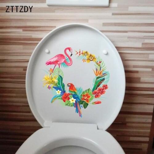 ZTTZDY 22×22.1CM Flamingo Parrot Wreath Fashion Bathroom Toilet Decoration Creative Cartoon Wall Stickers T2-1212