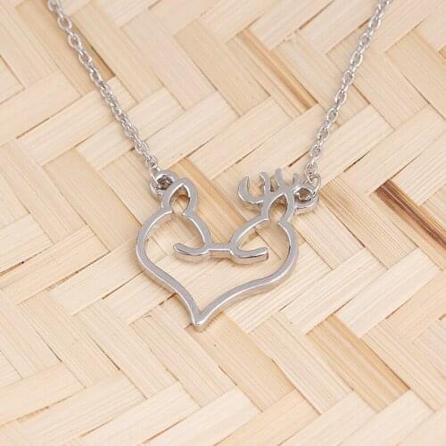 10 Love heart Elk Head Small Fresh Art Elf Antlers pendant Necklace Animal Fox Christmas Deer Necklace Lucky Amulet Jewelry