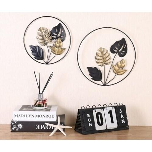 2 PCS Retro Leaf Round Pendant Wrought Iron Wall Decoration Creative Living Room Sofa Background Wall Decoration Metal Crafts