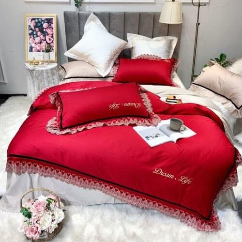 Luxurious Wedding red European style pure embroidery Egyptian cotton bedding feather quilt cover pillow cover 4 sets