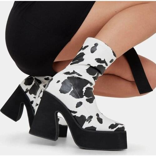 Brand Design INS Hot Sale Female Chelsea Boots Square Heel High Platform Cow Boots 2021 Fashion Woman Shoes Comfy Large Size 43