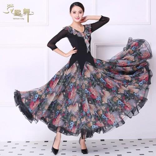 Lady Customized Ballroom Dance Dress Girls Dancing Competition Dress Tango Flamenco Waltz Dancing Customes Standard Suit D-0364
