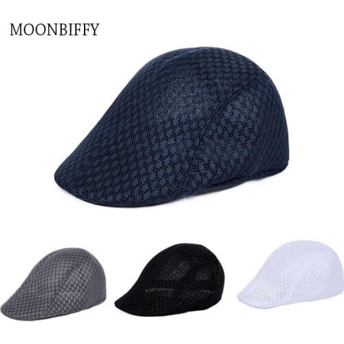 Korean Mens Mesh Flat Cap Berets Pure Color Hollowed Mesh Cap Visors Breathable Summer Sun Hats