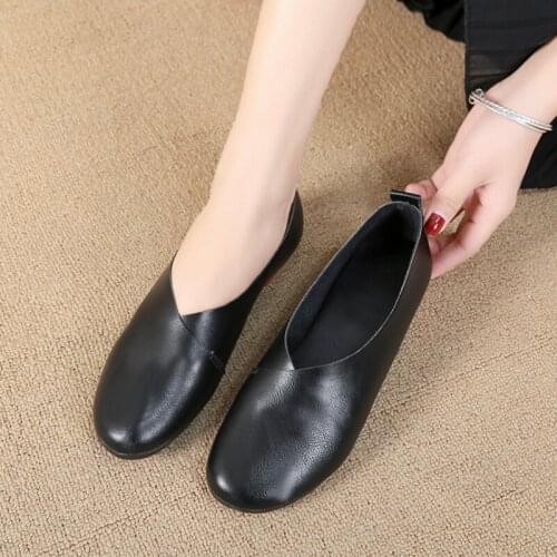 2021 Genuine PU Leather Flat Shoes Woman Hand-sewn Leather Loafers Cowhide Flexible Spring Casual Shoes Women Flats Women Shoes